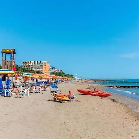 Apartment In Ve Porto Santa Margherita